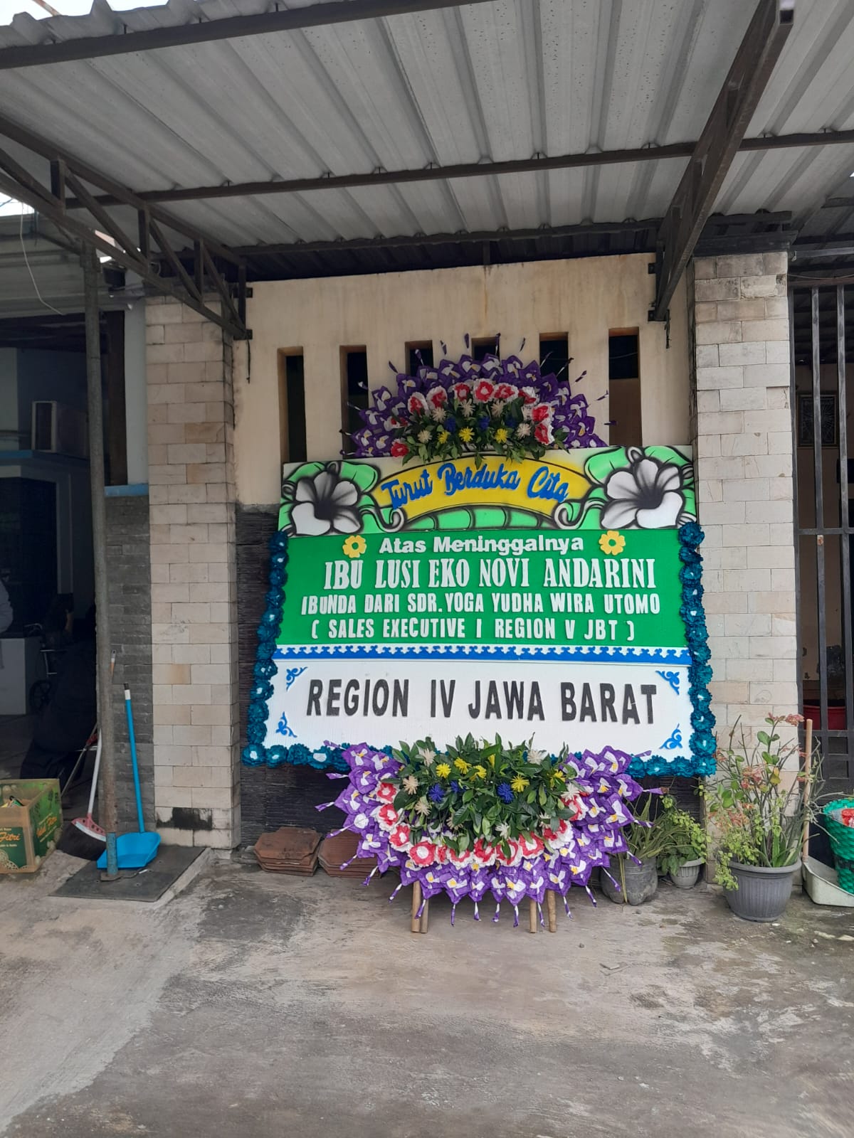 Portofolio karangan bunga Eve Florist 14